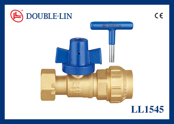 Brass Ball Valve Revolving Female Nut / Pipe Connection With Lockable Handle