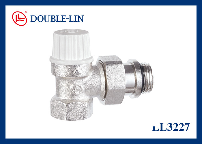Manual Radiator Valve Angle Type 145psi 32℉ to 248℉ Working Pressure ...